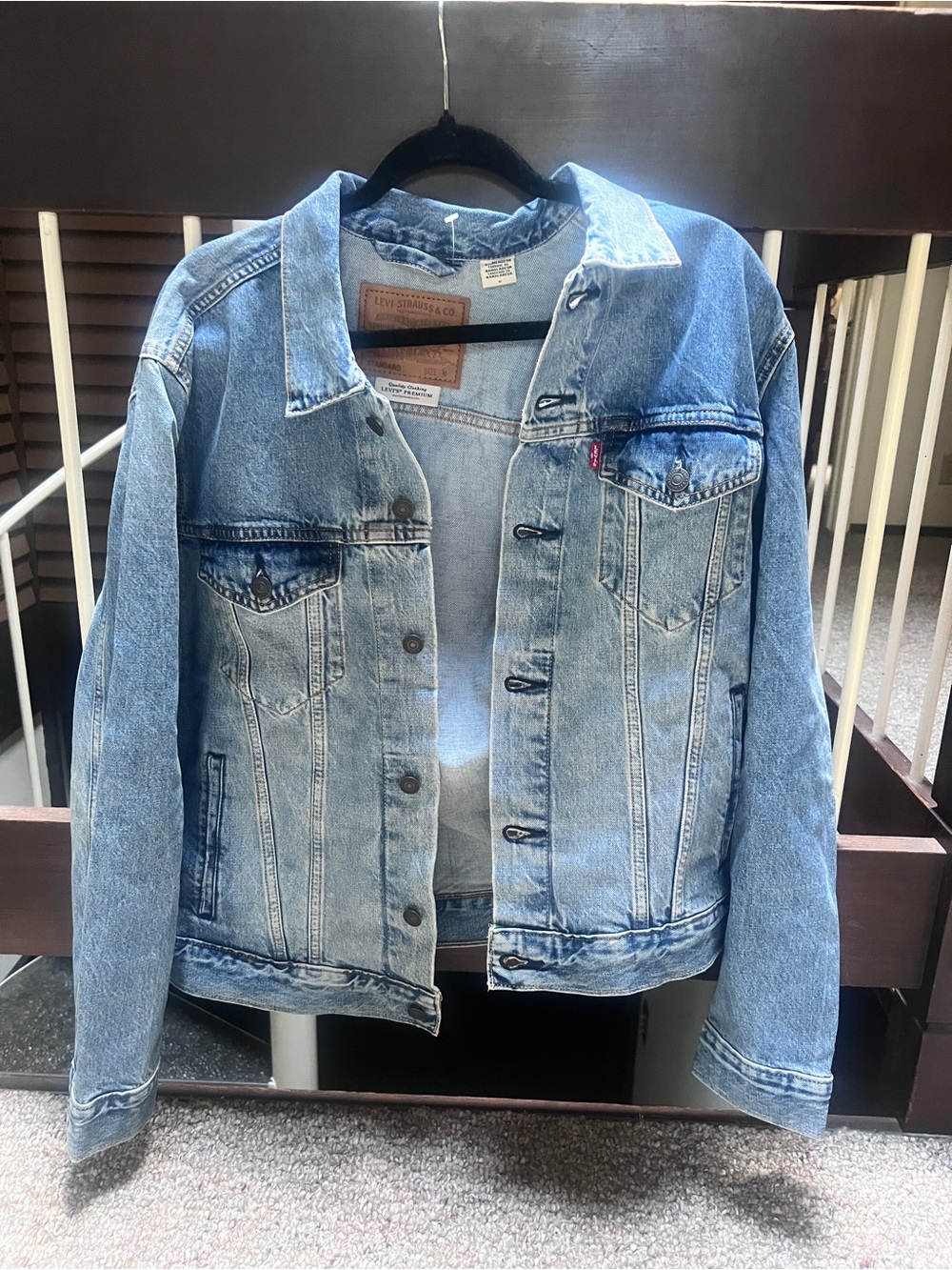 Levi's men’s Light Blue Denim Jacket